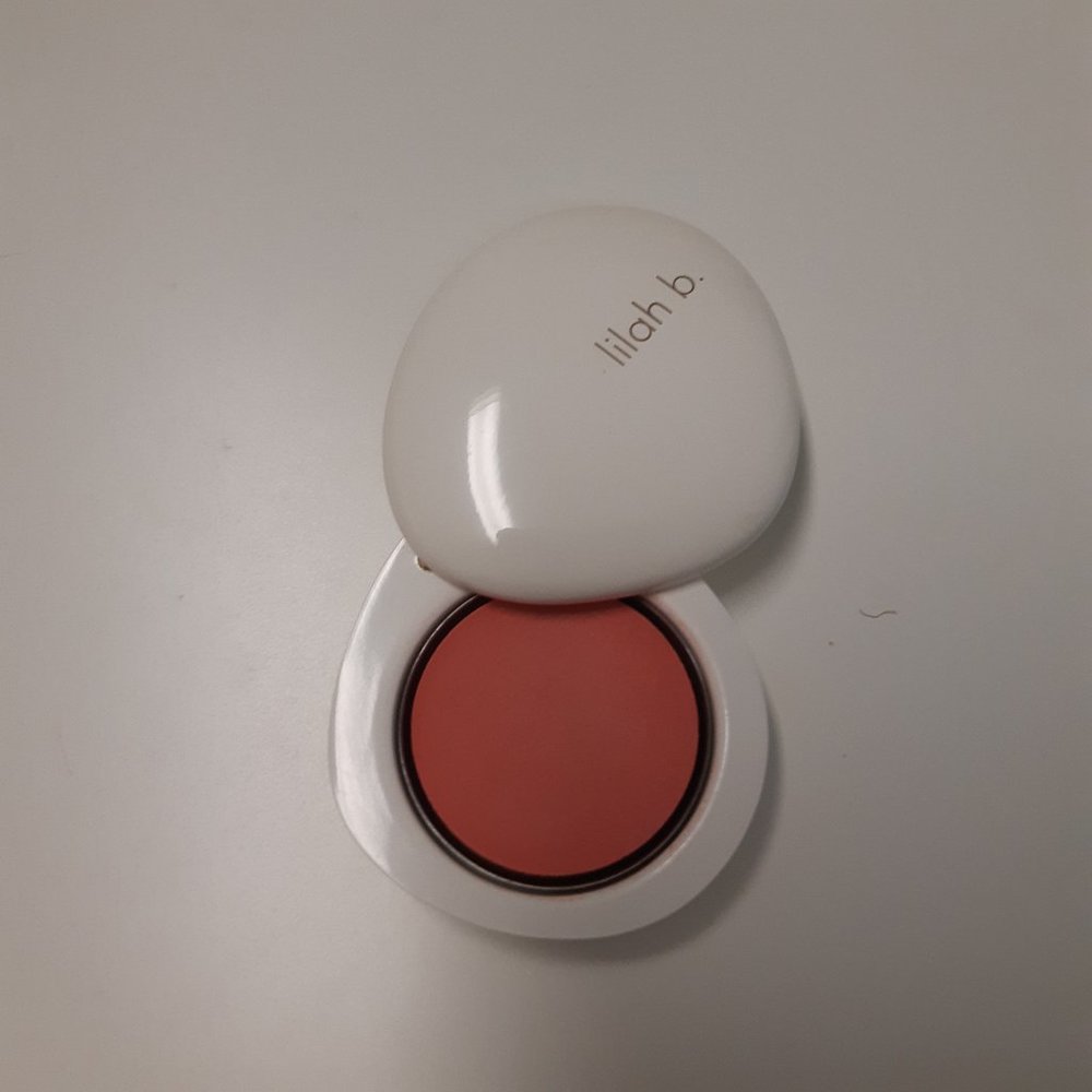 Lilah b. cream blush in b. real shade